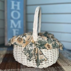 Decorative wicker floral basket material liner, perfect to use as Spring Basket